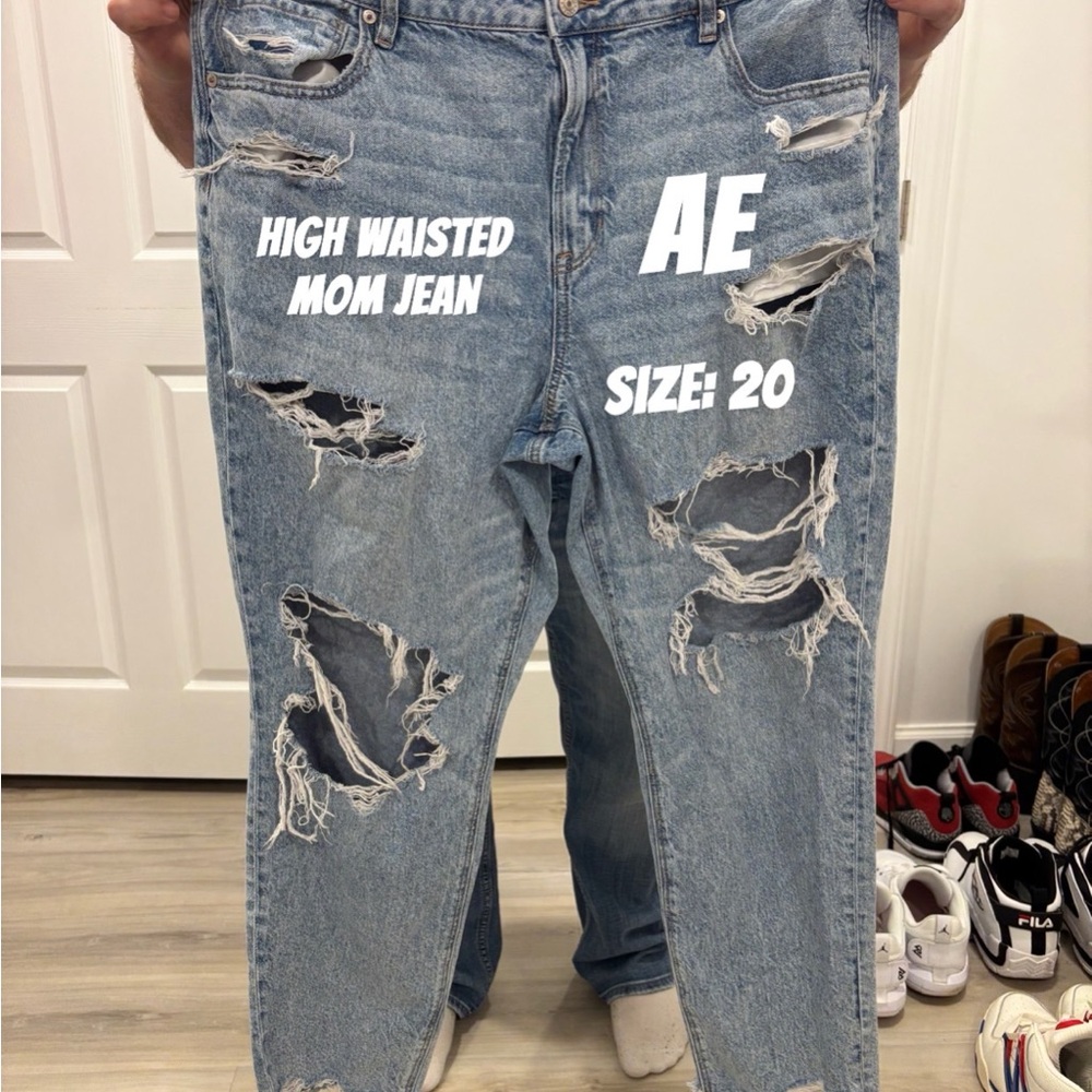American Eagle- Women’s Jeans Sizes 18 & 20 - Picture 2 of 7